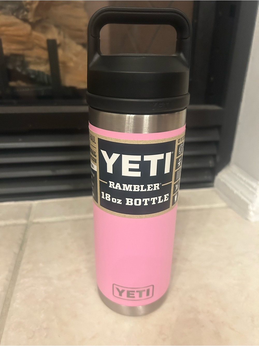 💕💕 YETI 18 oz. Rambler Bottle with Chug Cap New Color Power Pink!! - Picture 9 of 11